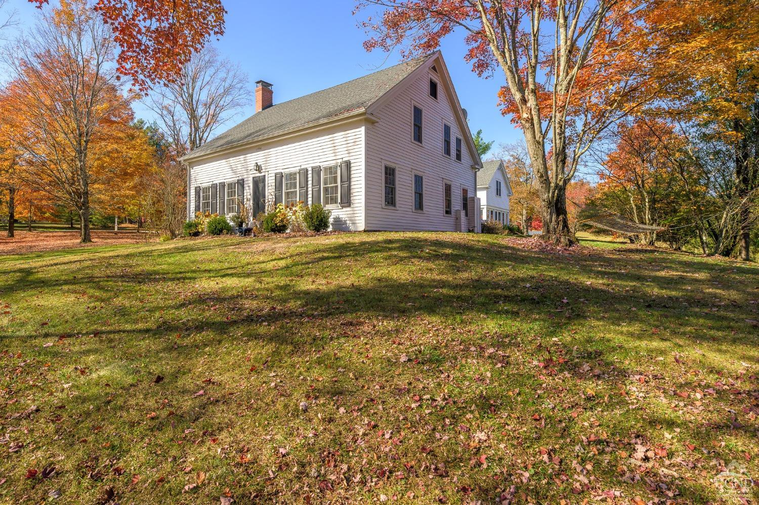 2525 County Route 5, New Lebanon, New York - 5 Bedrooms  
4 Bathrooms  
11 Rooms - 