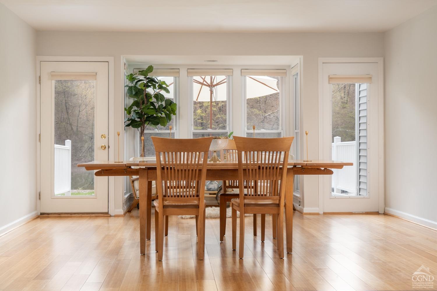 8 Marina Drive, Catskill, New York image 5