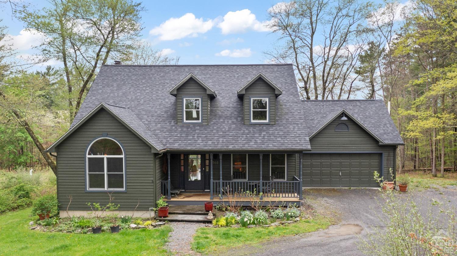 868 Martindale Road, Craryville, New York - 3 Bedrooms  
3 Bathrooms  
11 Rooms - 