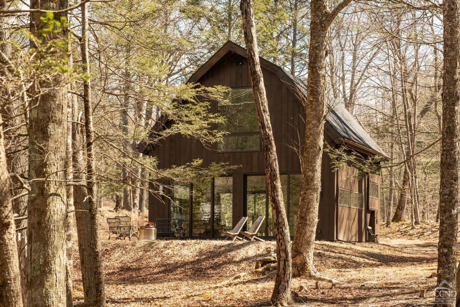 241 Silver Hollow Rd, Willow, New York image 1
