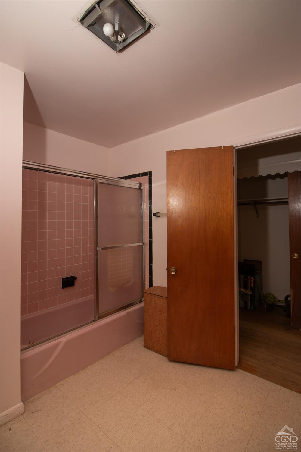10 Colonial Court, Acra, New York image 9