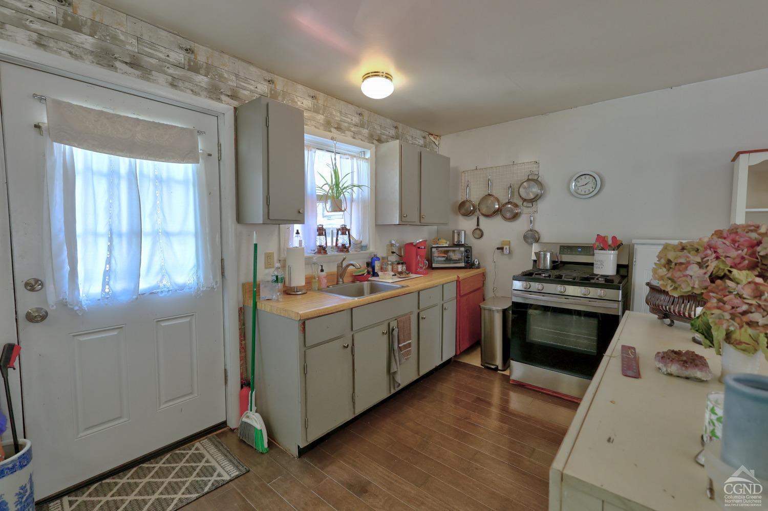 645 Vernal Butler Rd, Cairo, Texas image 8