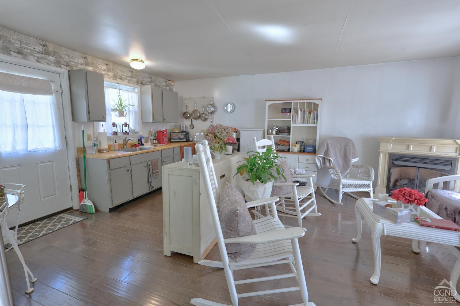 645 Vernal Butler Rd, Cairo, Texas image 11