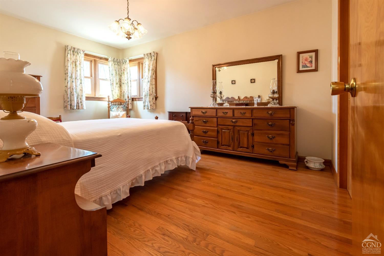 277 Anthony Avenue, Hudson, New York image 12