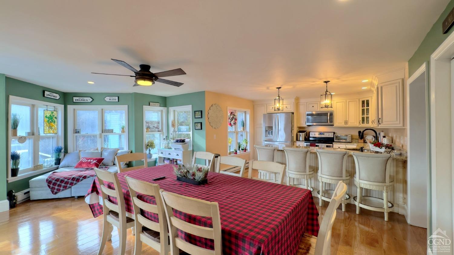 66 Castle Point, Athens, New York image 17