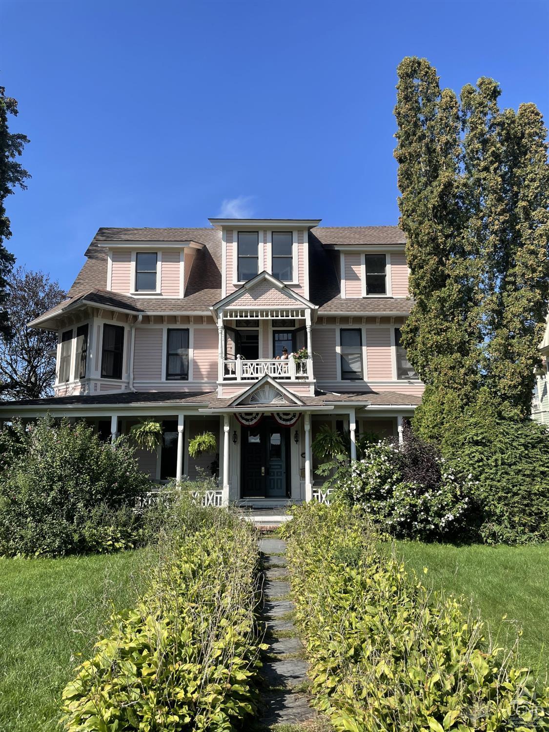 25 Prospect Avenue, Catskill, New York image 2