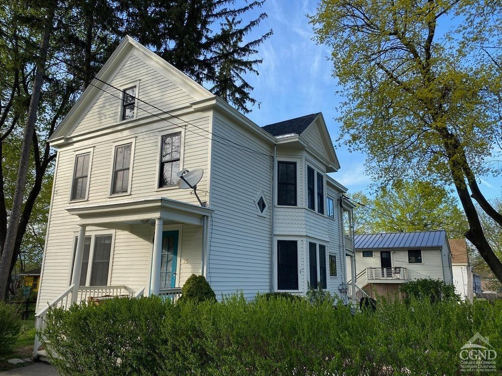 Property for Sale at 25 Columbia Turnpike, Hudson, New York - Bedrooms: 7 
Bathrooms: 4  - $1,295,000