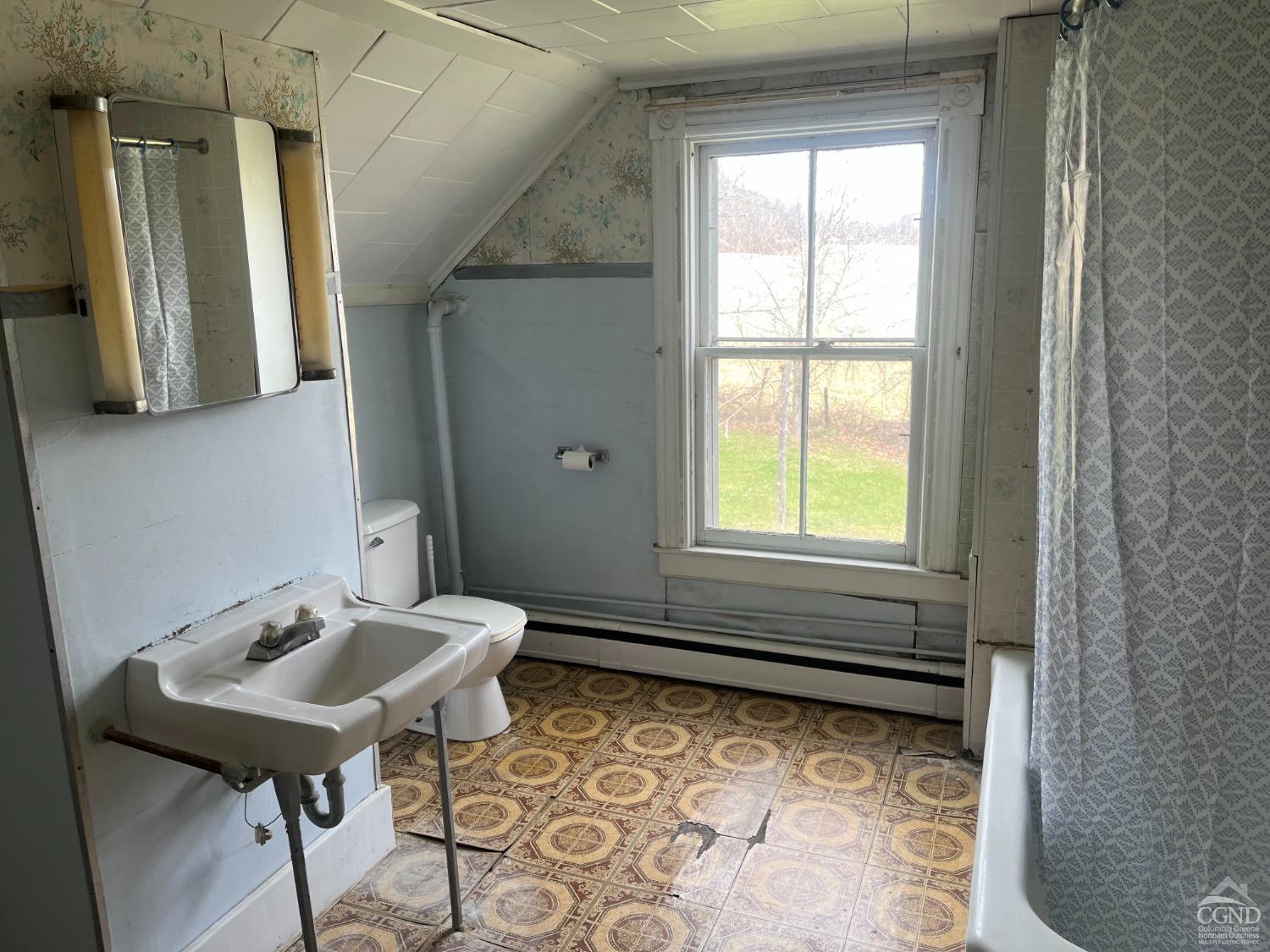 22 Decocco, Selkirk, New York image 25