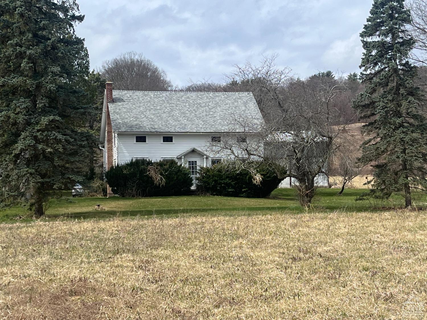 22 Decocco, Selkirk, New York image 2