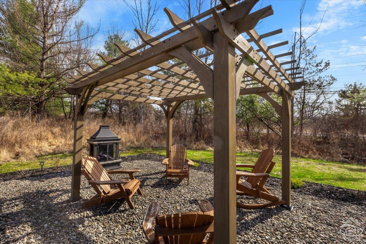 26 Debbie Drive, Athens, New York image 3