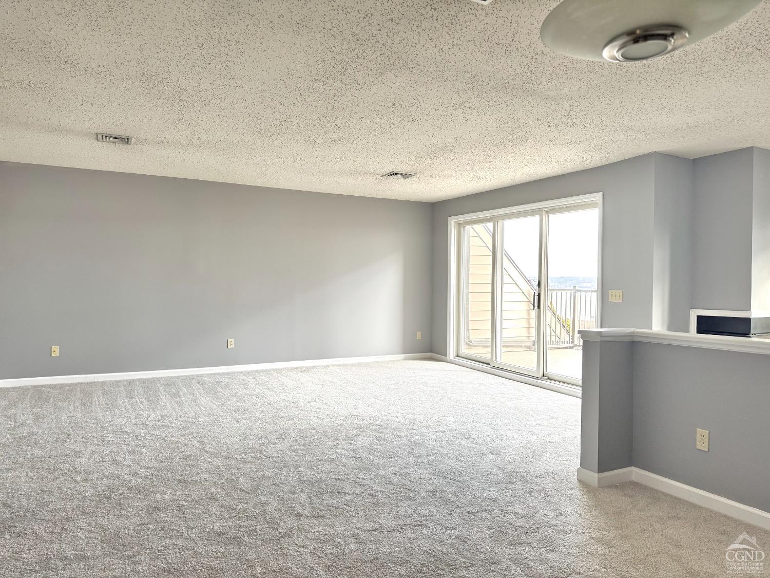 85 Riverview, Port Ewen, New York image 12