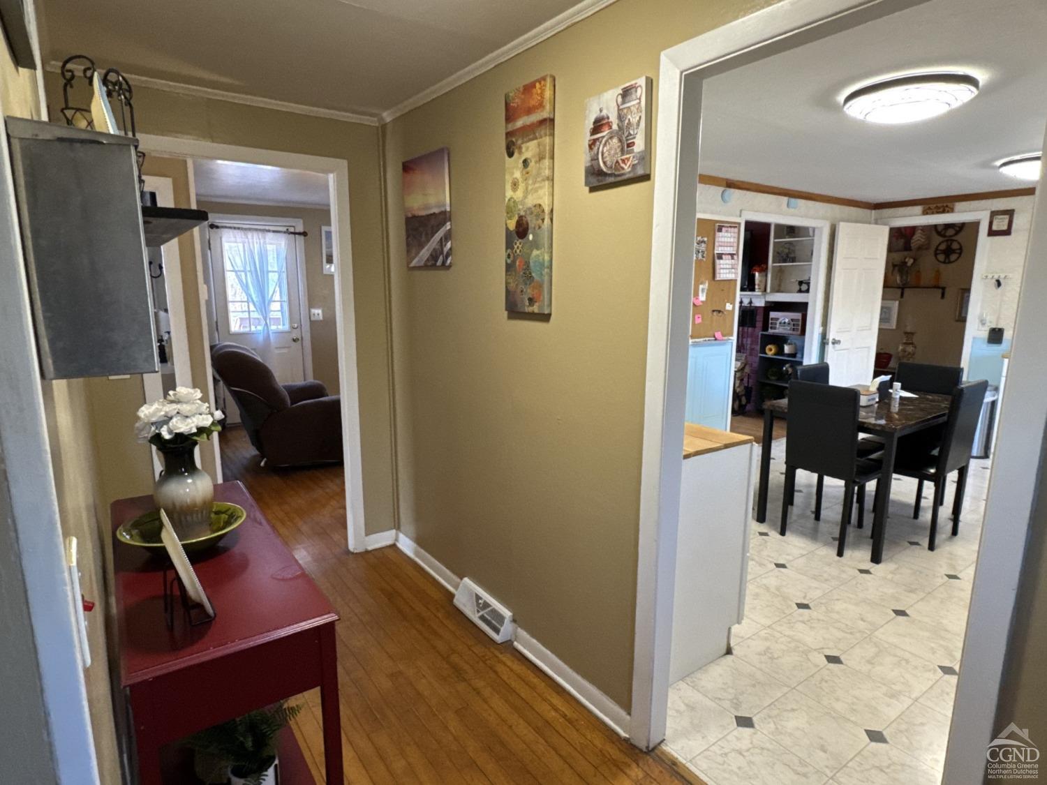 22 Bushnell Ave. Ave, Chatham, New York image 3