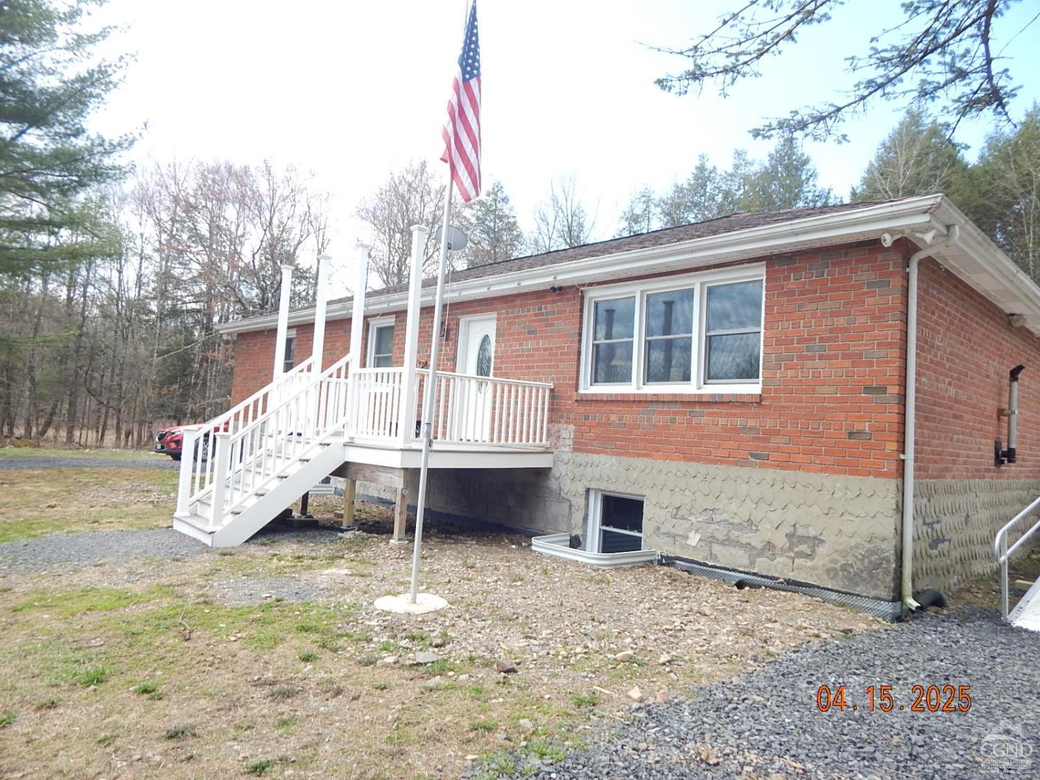134 Staco Road, Hannacroix, New York image 3