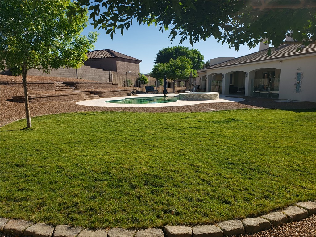 Kingman, Arizona, 86401, United States, 4 Bedrooms Bedrooms, ,4 BathroomsBathrooms,Residential,Active,1844281