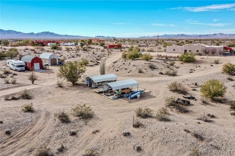 A home in Yucca