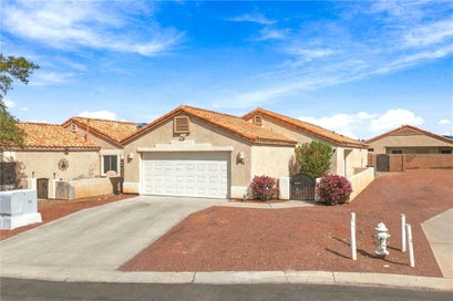 2451 Sabino Drive Bullhead City AZ 86442