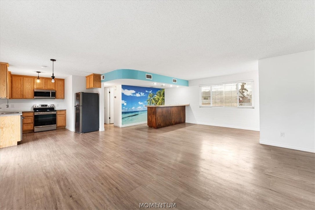 1931 Cliffrose Drive