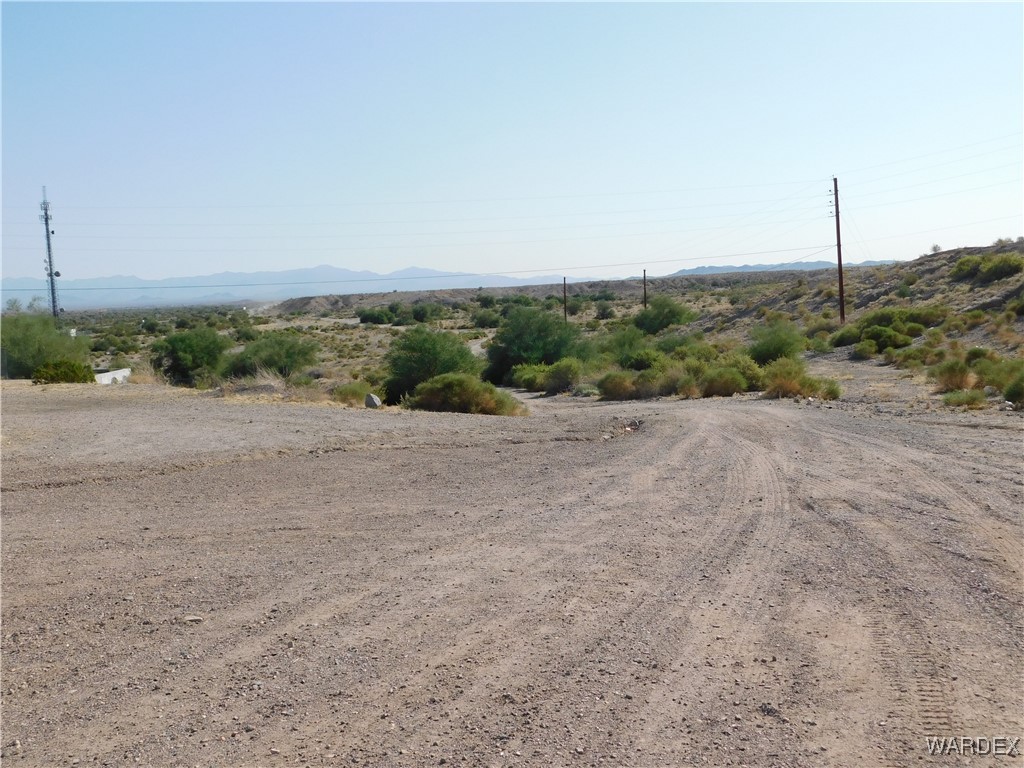 16n /20w Behind Pilot Gateway Trail