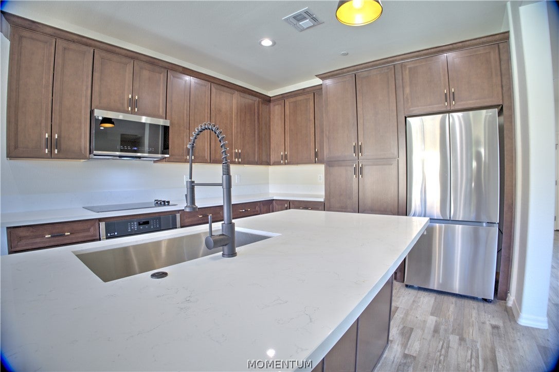 890 Florence Avenue 203