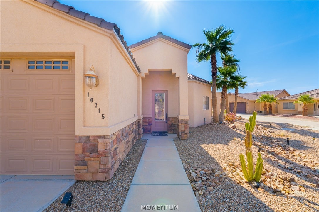10715 S Blue Water Bay