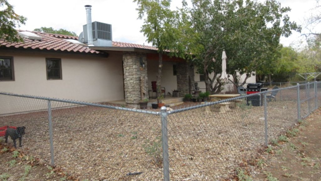 1929 E Morrow Avenue