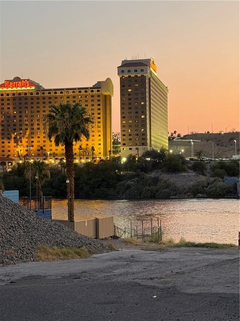 2135 3rd Street Bullhead City AZ 86429