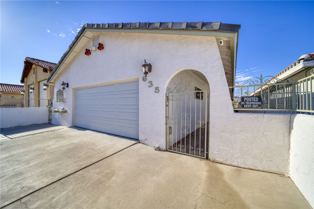 635 Riverfront Drive