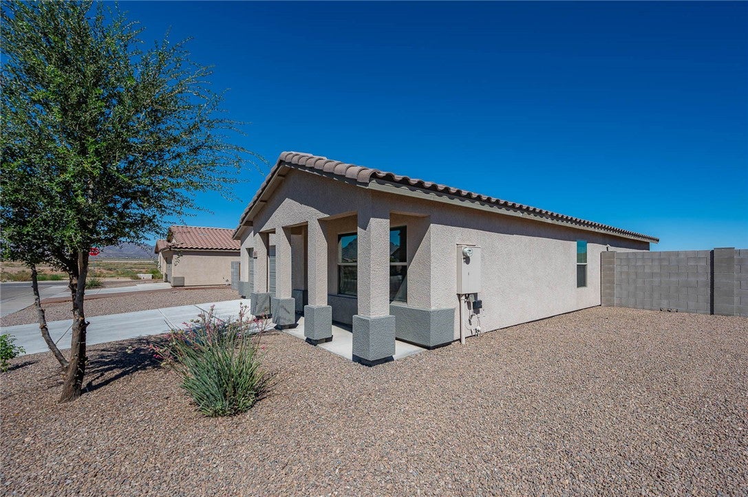 3589 E Koval Drive