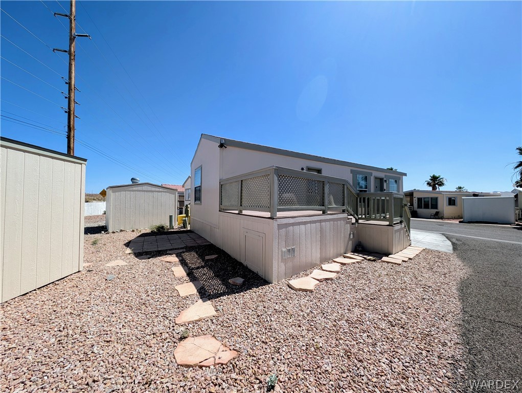 2000 Ramar Road 584