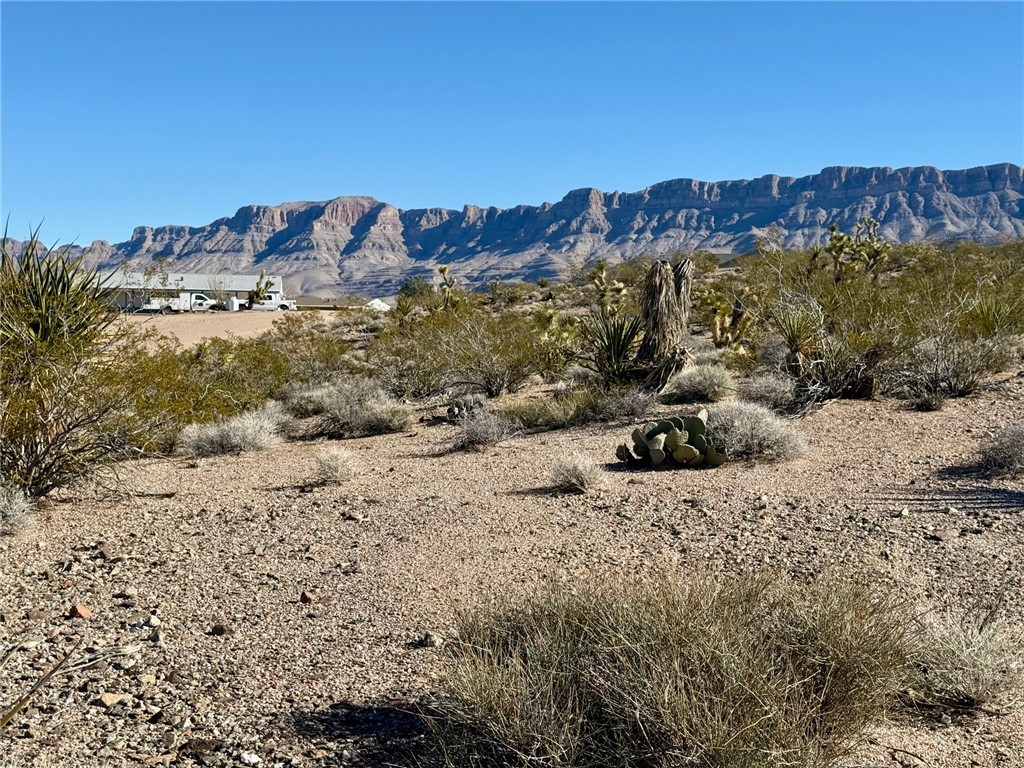 1180/1220 E Pueblo Drive