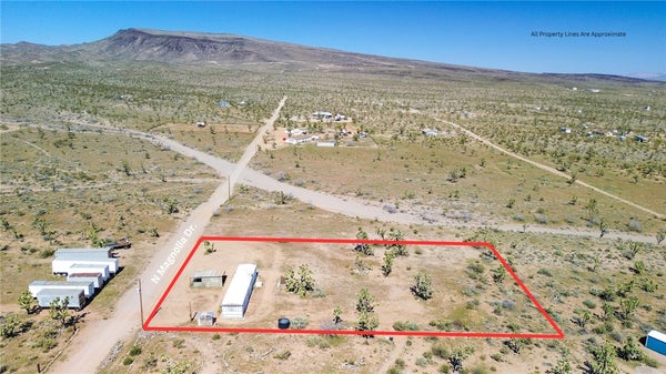 18288 N MAGNOLIA DR, DOLAN SPRINGS, AZ 86441 - Image 118b2c8d9cec96b70bd85e0fe13a2eb4/2783859890