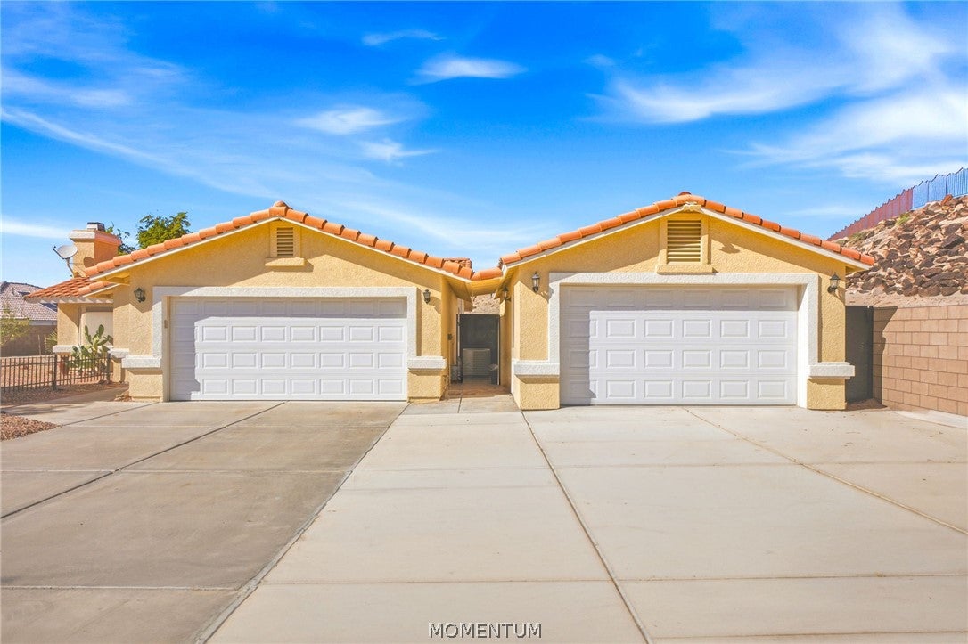 2041 E Primavera Court