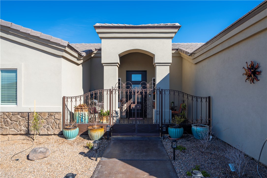 2973 E Sunny Ridge Lane