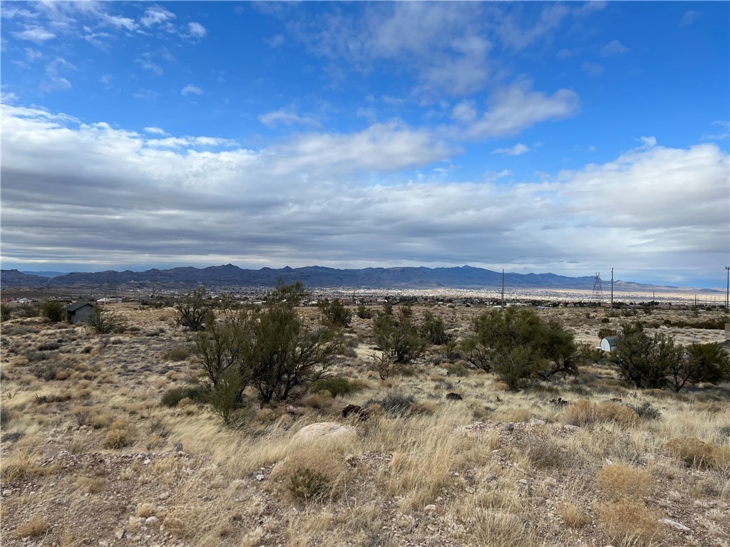 865 S Pennington Place