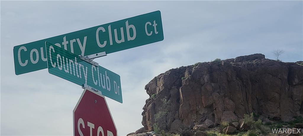 0000 Country Club