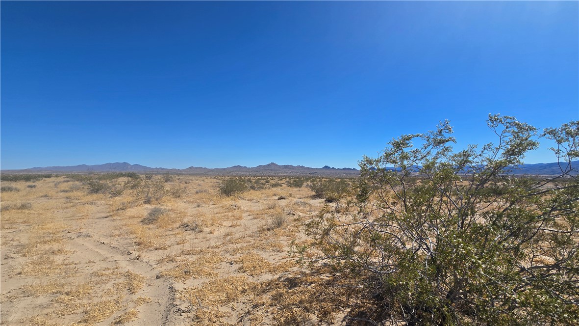 210-35-007 Near Polaris Road