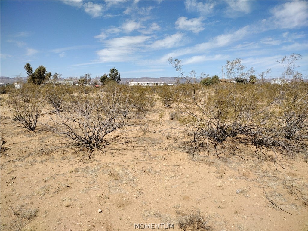 3456 N Lochiel Road