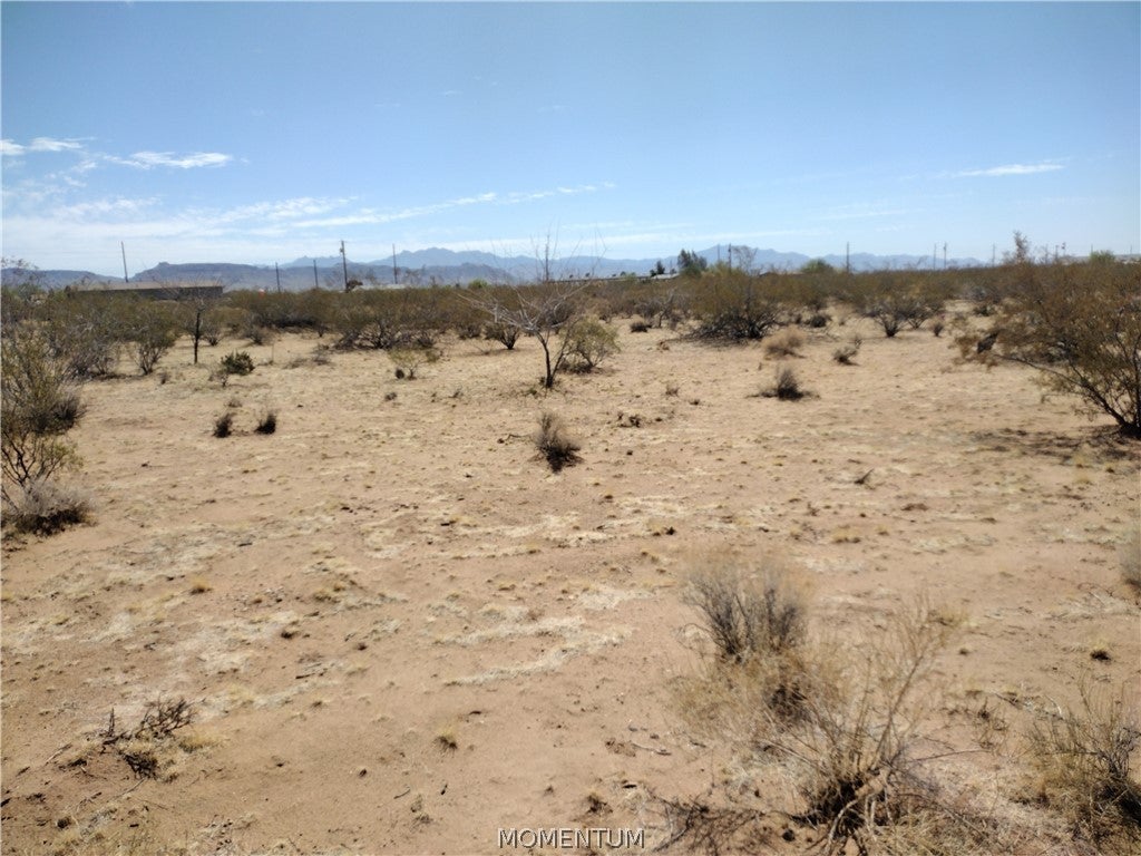 3456 N Lochiel Road