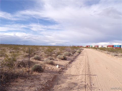 20832001 I-40 40 Yucca AZ 86438