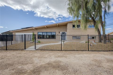 1745 Alta Vista Road Bullhead City AZ 86442
