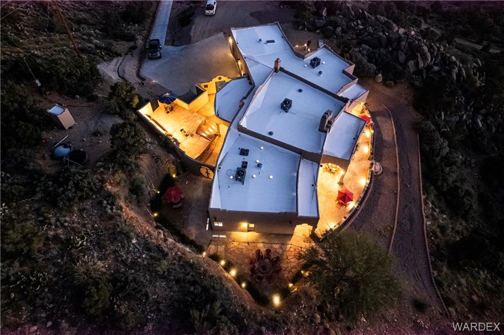 3206 S Saddletree Court