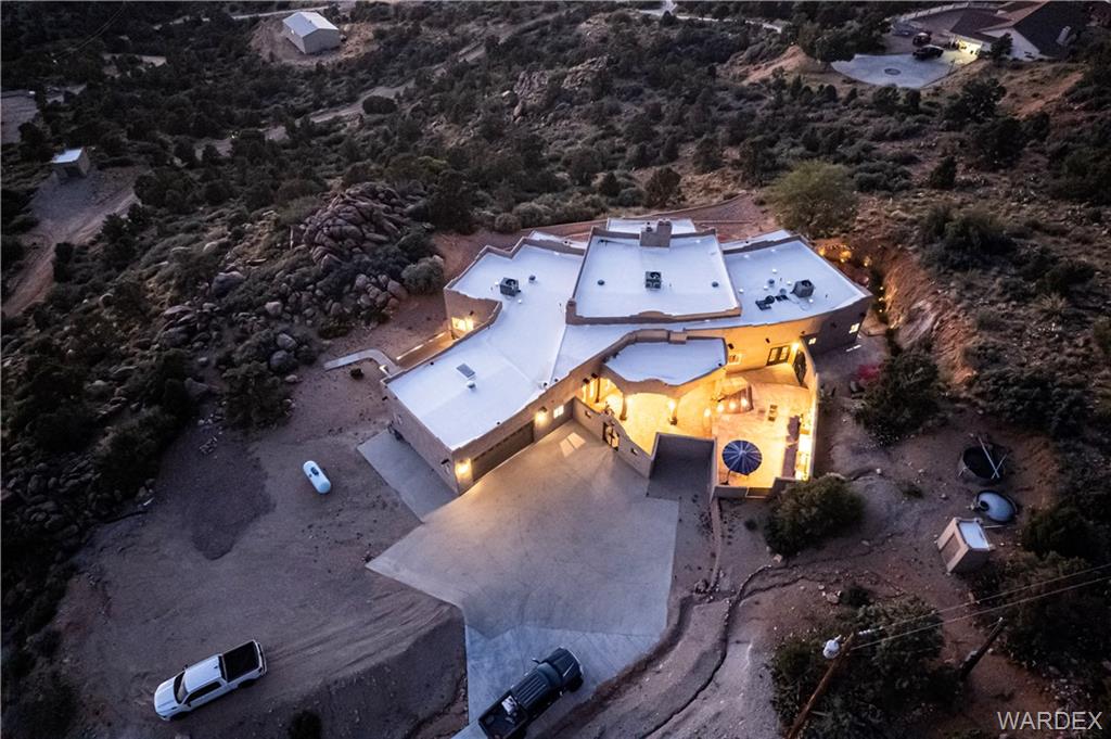 3206 S Saddletree Court