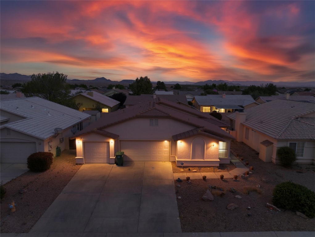 3945 E Packard Avenue