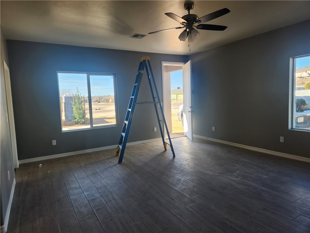 1665 E Potter Avenue