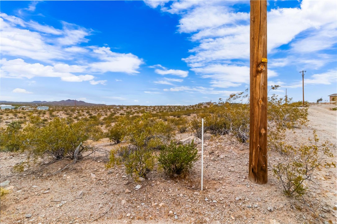 840 W Silver Creek Lane