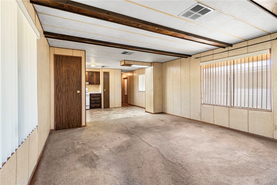 252 Willowood Lane