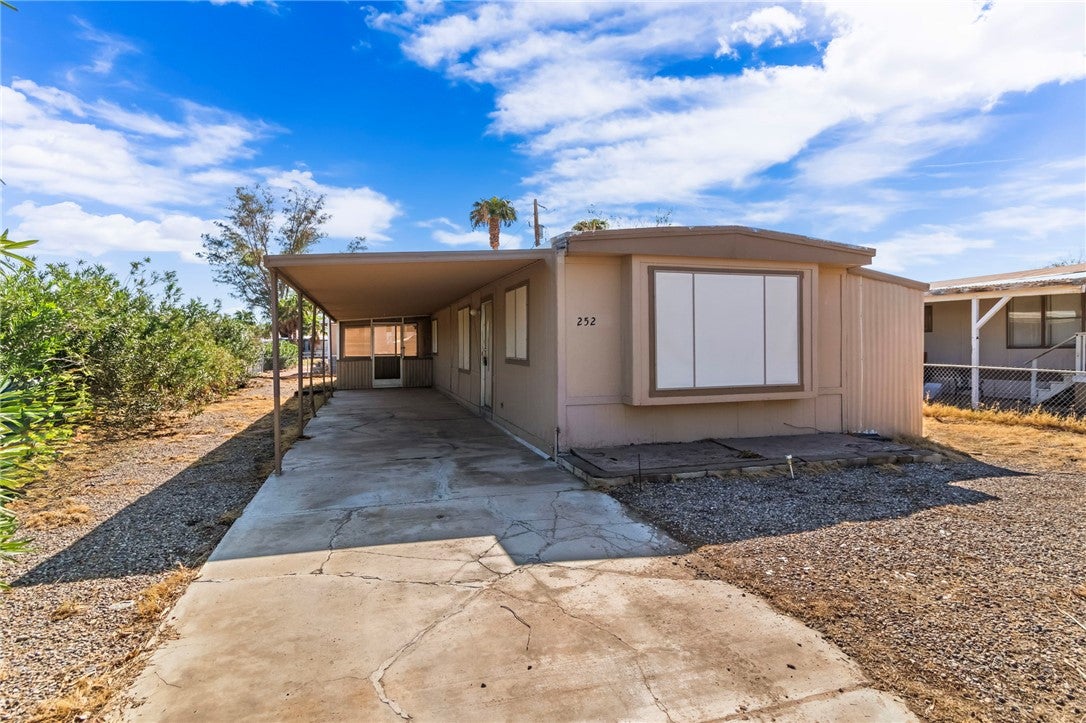 252 Willowood Lane