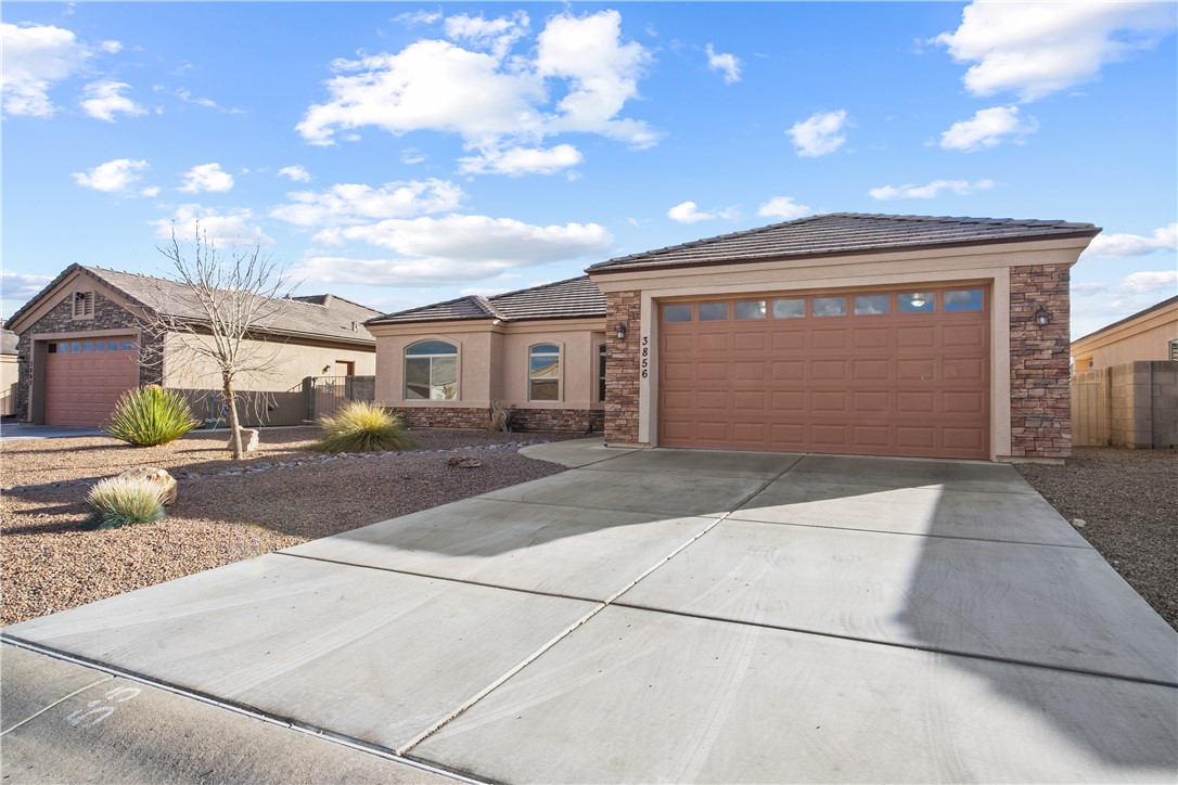 3856 E Mcvicar Avenue