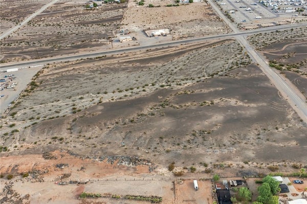 3210 E BOUNDARY CONE RD, MOHAVE VALLEY, AZ 86440 - Image 2ea46fc2777ee2bd355e54af87c46581/3800701818