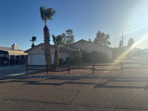 Featured picture for the property 039975